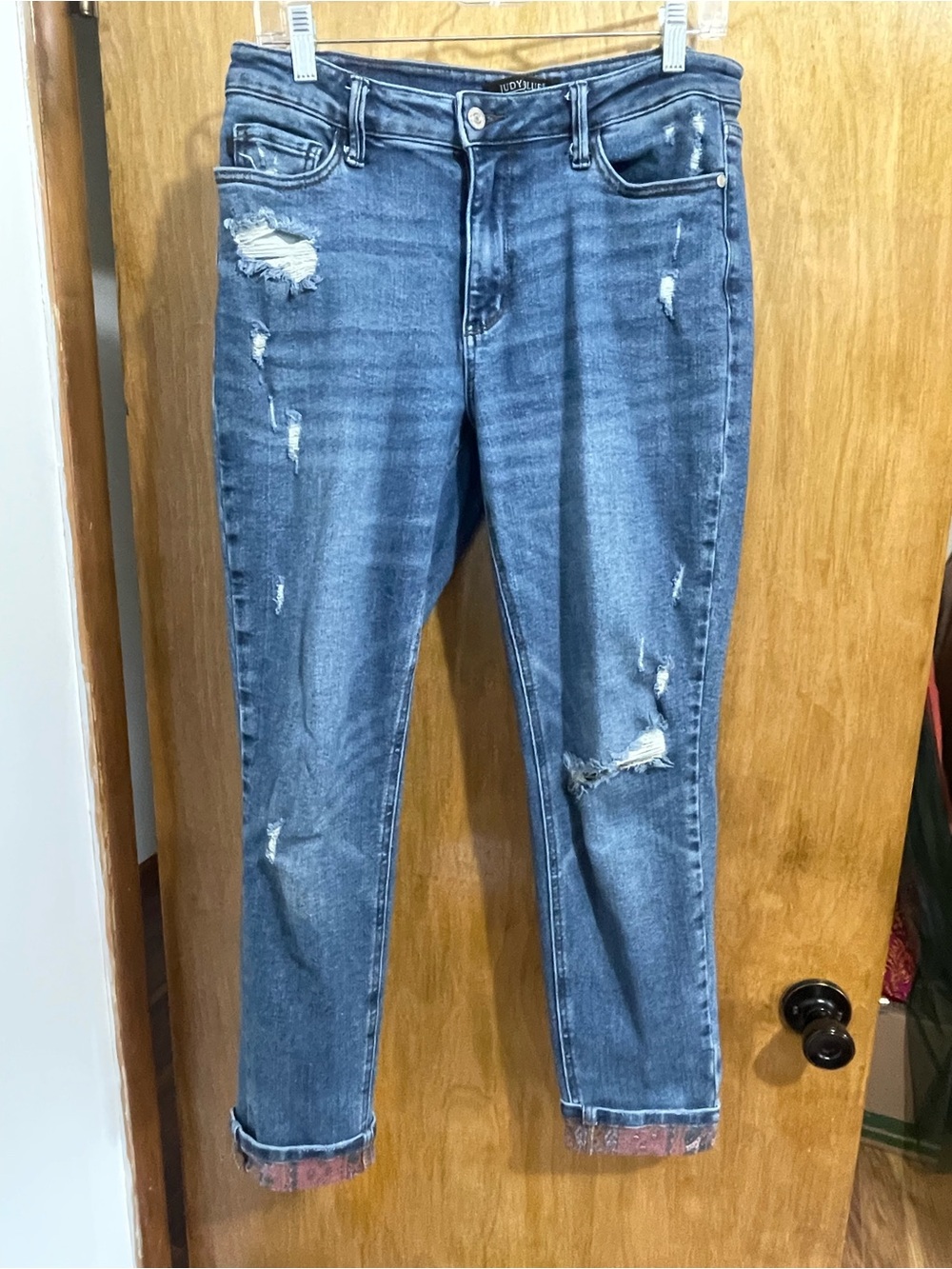 Judy Blue skinny jeans paisley cuff - 29